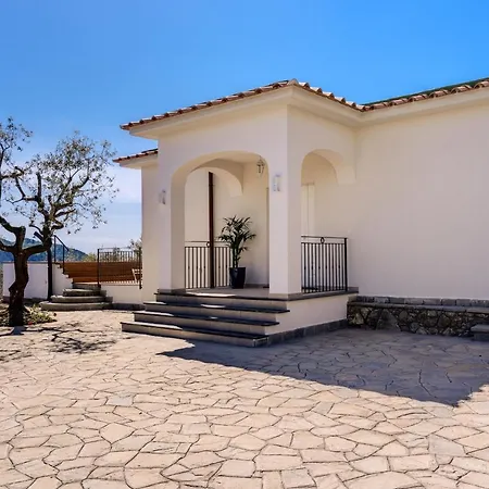Villa Rusinella Minimalist Retreat With Sea Views Massa Lubrense Exterior foto