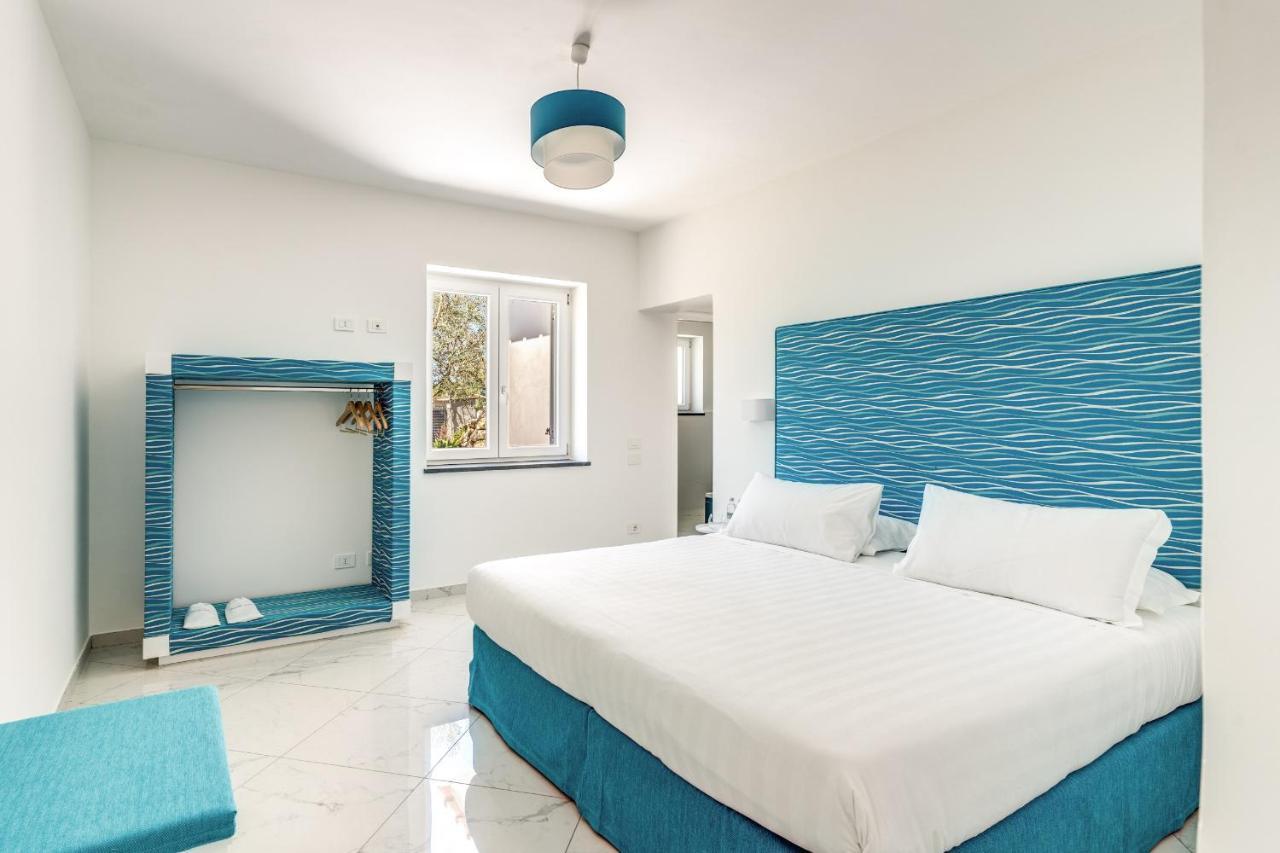 Rusinella Minimalist Retreat With Sea Views Villa *